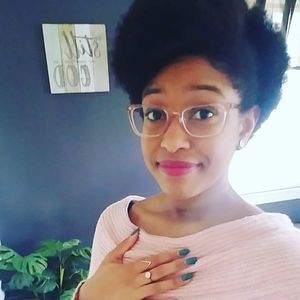 Meet your Posher, Candace